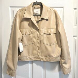NWT Aritzia Wilfred GANNA Cropped Shirt Jacket Vegan Leather Flax Beige Large